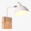 Applique En Bois Avec Lampe En Métal Blanc Botimi 1 Applique En Bois Avec Lampe En Métal Blanc Botimi -Lumeers Boutique B 4ab86e9d bee4 41f5 8d19 1211bbf7e602