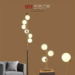 (16mai) Lampadaire Moderne LED Barre Dorée Avec Globes En Verre Inti