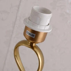 Lampadaire Post-moderne Abat-jour En Tissu Doré Vintage En Fer Forgé -Lumeers Boutique S07b53c9df11842bbbc0464df21216238m