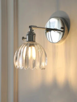 Applique Murale En Verre Et Fer Chromé Design Contemporain Avec Bras Réglable