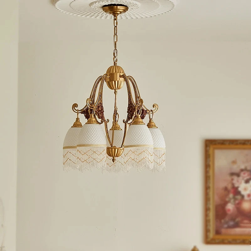 Lustre Rétro En Cuivre Avec Pampilles Vintage Médiévales 4 Lustre Rétro En Cuivre Avec Pampilles Vintage Médiévales – Image 2