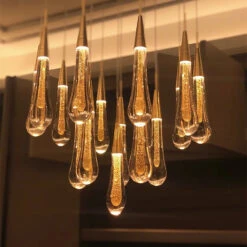 Lustre Créatif En Cristal En Forme De Goutte D'eau Dorée Rotatif