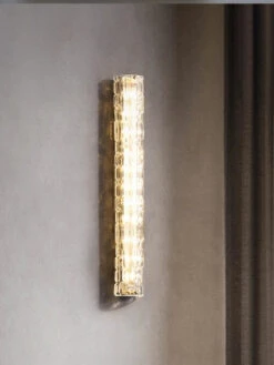 Applique Murale En Cuivre Design Minimaliste Avec Lumière En Cristal