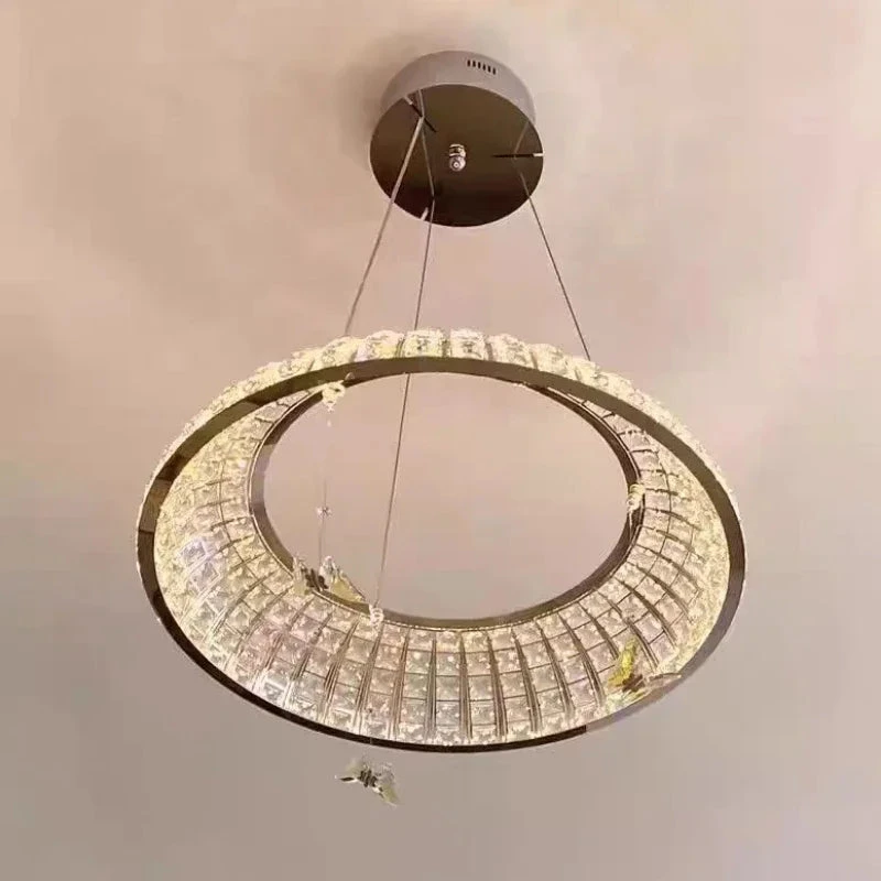 Suspension En Cristal Papillon élégant Pour Décoration Intérieure Raffinée 7 Suspension En Cristal Papillon élégant Pour Décoration Intérieure Raffinée – Image 5