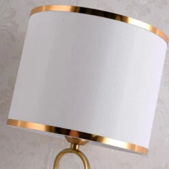 Lampadaire Post-moderne Abat-jour En Tissu Doré Vintage En Fer Forgé -Lumeers Boutique Sbb9f521216d9413d962937ea2e9a402c6