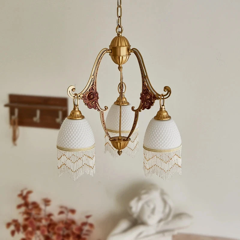 Lustre Rétro En Cuivre Avec Pampilles Vintage Médiévales 6 Lustre Rétro En Cuivre Avec Pampilles Vintage Médiévales – Image 4