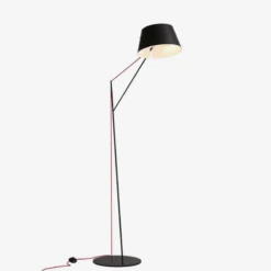 Lampadaire Design Noir Long