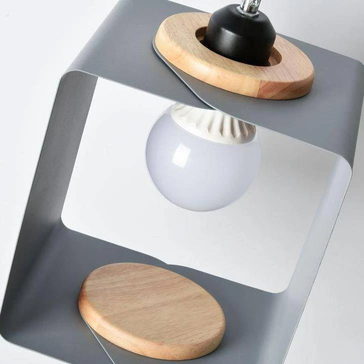 Suspension Design Cube Ouvert De Couleur Hand 11 Suspension Design Cube Ouvert De Couleur Hand – Image 9