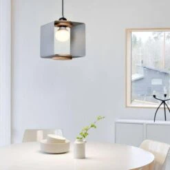 Suspension Design Cube Ouvert De Couleur Hand 16 Suspension Design Cube Ouvert De Couleur Hand -Lumeers Boutique product image 1393812405 bfa85248 bf24 4c24 9cb5 3c12f6c002e8