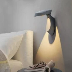 Applique Murale Design à LED Avec Abat-jour En Métal Géométrique Loft -Lumeers Boutique product image 1479704852 d0dbbb87 abe1 43a7 8fb7 f4b1ed04baac