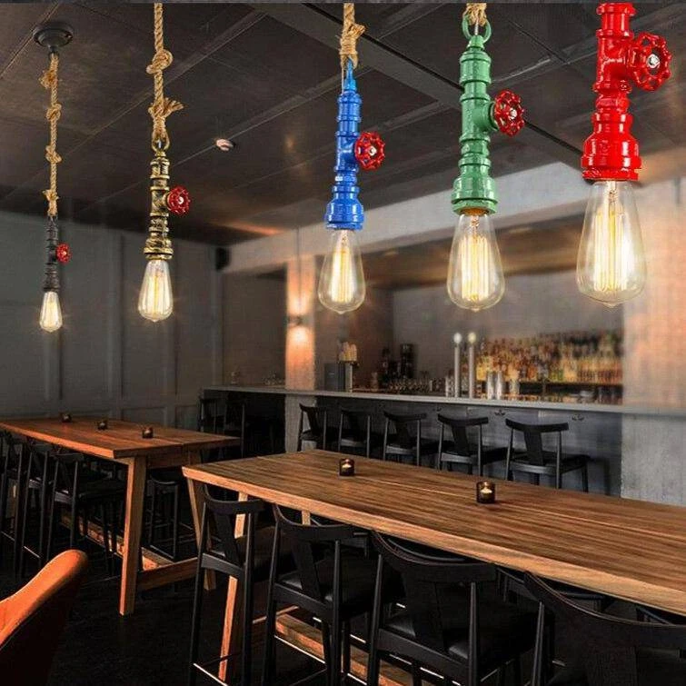 Lustre Industriel LED Avec Plusieurs Abat-jours Cage En Métal Coloré 5 Lustre Industriel LED Avec Plusieurs Abat-jours Cage En Métal Coloré – Image 3