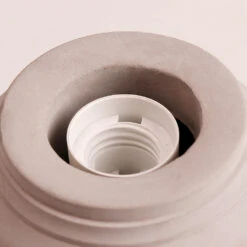 Lampe à Poser Rétro En Ciment Gris Lino 17 Lampe à Poser Rétro En Ciment Gris Lino -Lumeers Boutique product image 1897803064