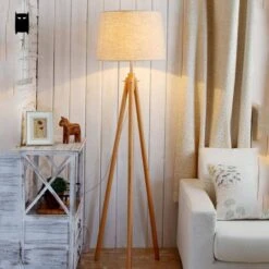 Lampadaire Trépied En Bois Scandinave 11 Lampadaire Trépied En Bois Scandinave -Lumeers Boutique product image 598280394 121e10b7 9692 44c4 8952 af0123cb0d91