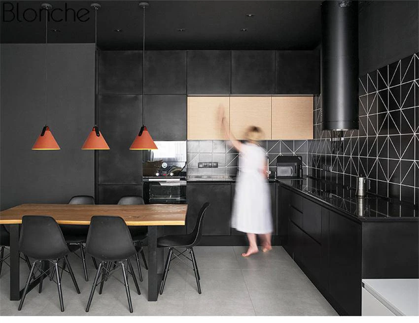 Suspension LED En Bois Et Métal Coloré Hanging 8 Suspension LED En Bois Et Métal Coloré Hanging – Image 6