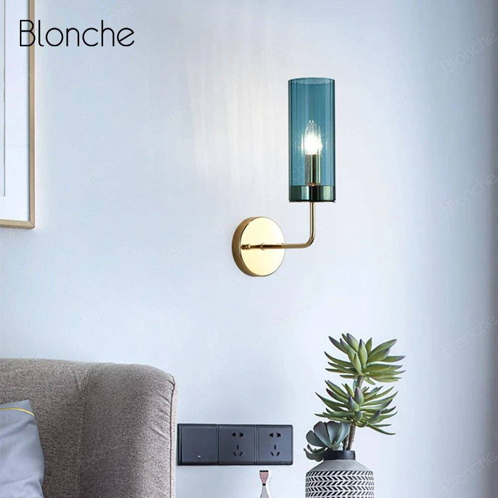 Applique Murale Design Cylindrique En Verre Et Base Dorée 4 Applique Murale Design Cylindrique En Verre Et Base Dorée – Image 2